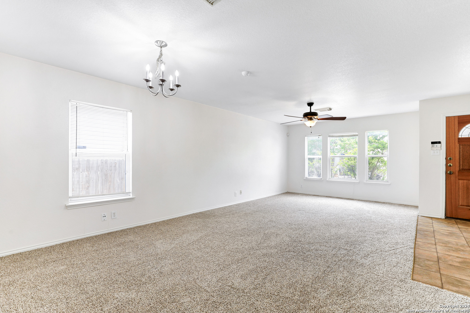 10106 Amber Flora Drive San Antonio TX 78251