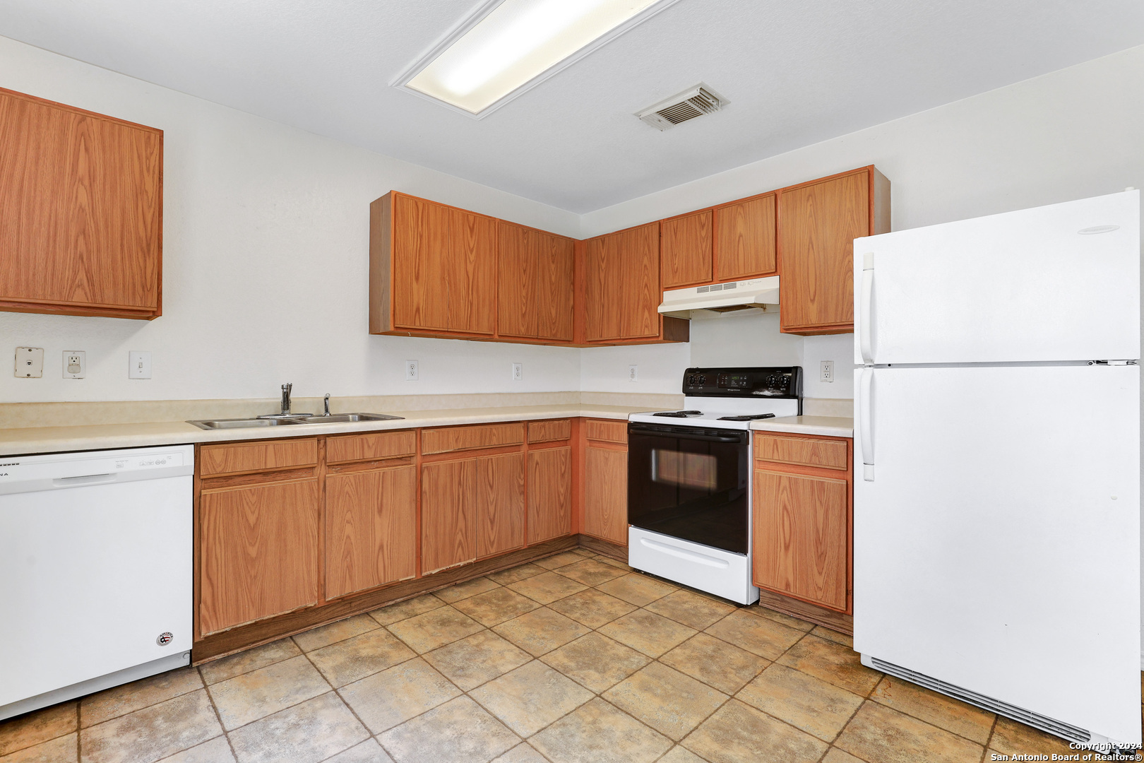 10106 Amber Flora Drive San Antonio TX 78251