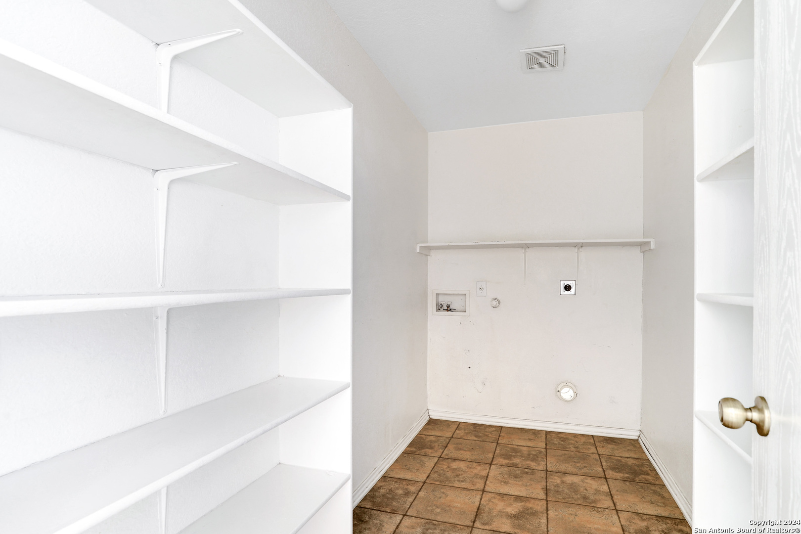 10106 Amber Flora Drive San Antonio TX 78251