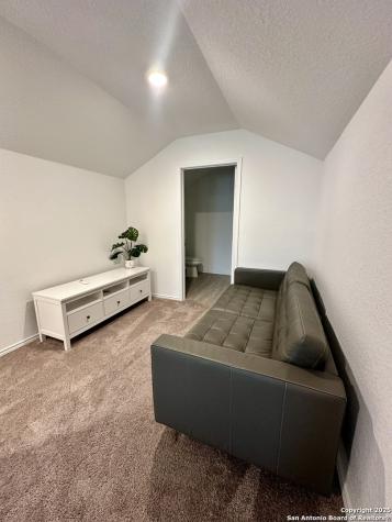 7160 Elm Cove San Antonio TX 78244
