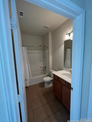 10811 Yaupon Holly Helotes TX 78023