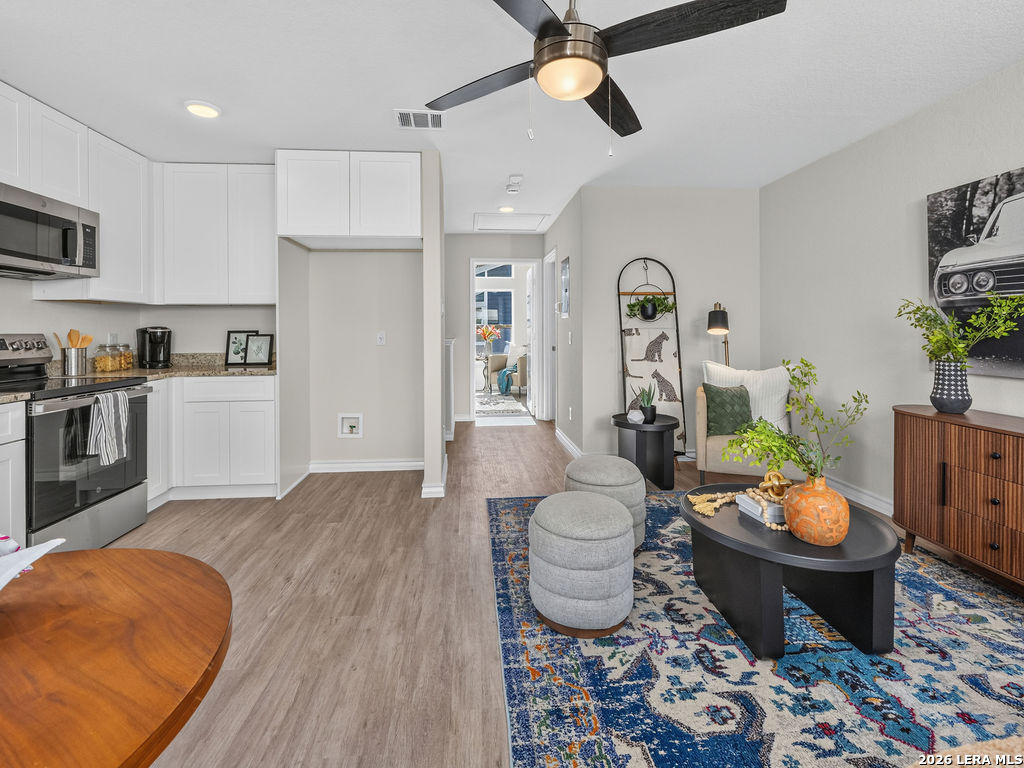 310 W Evergreen Street San Antonio TX 78212