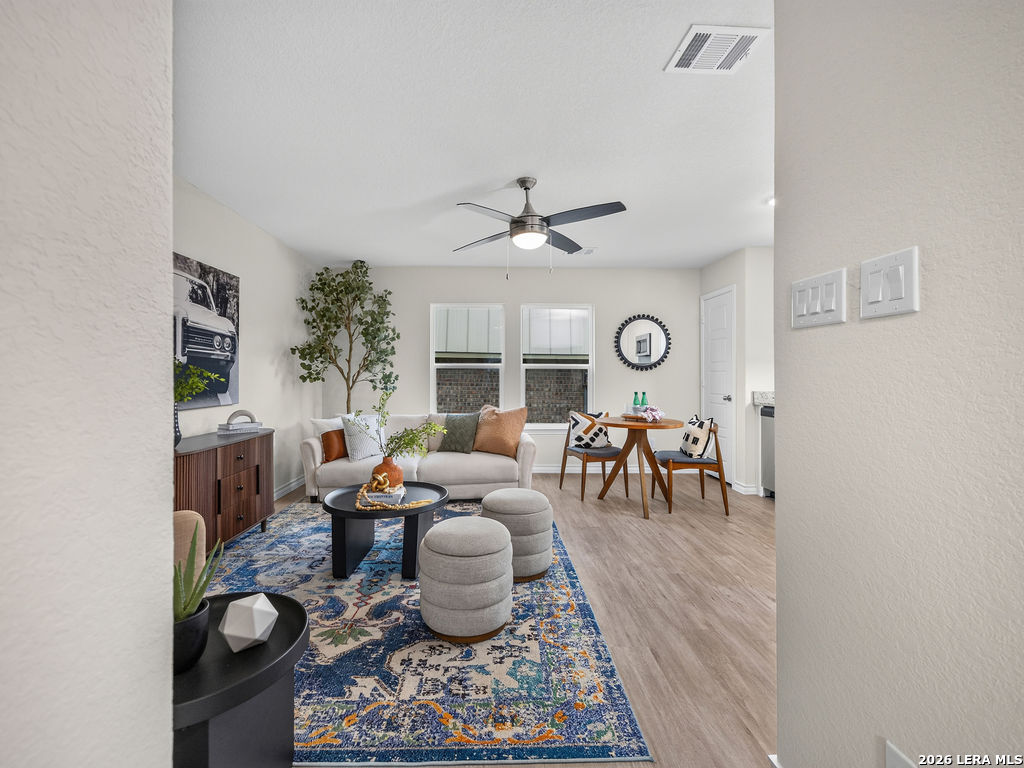 310 W Evergreen Street San Antonio TX 78212