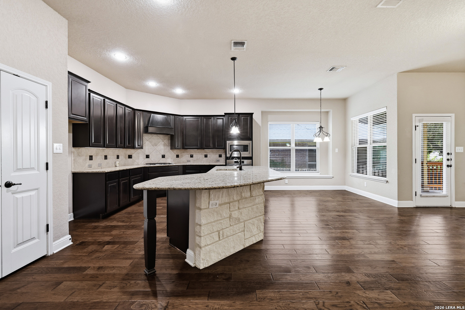 27115 Smokey Chase Boerne TX 78015