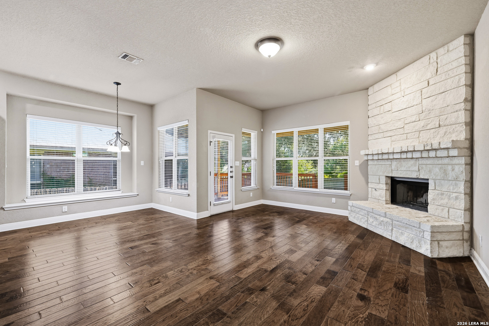 27115 Smokey Chase Boerne TX 78015