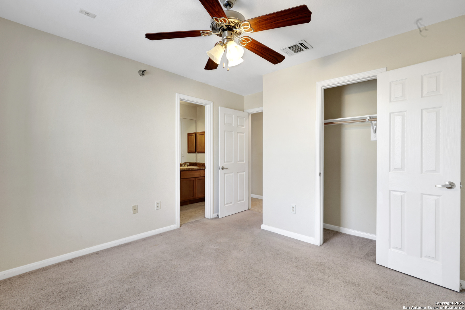 7323 Snowden Road San Antonio TX 78240
