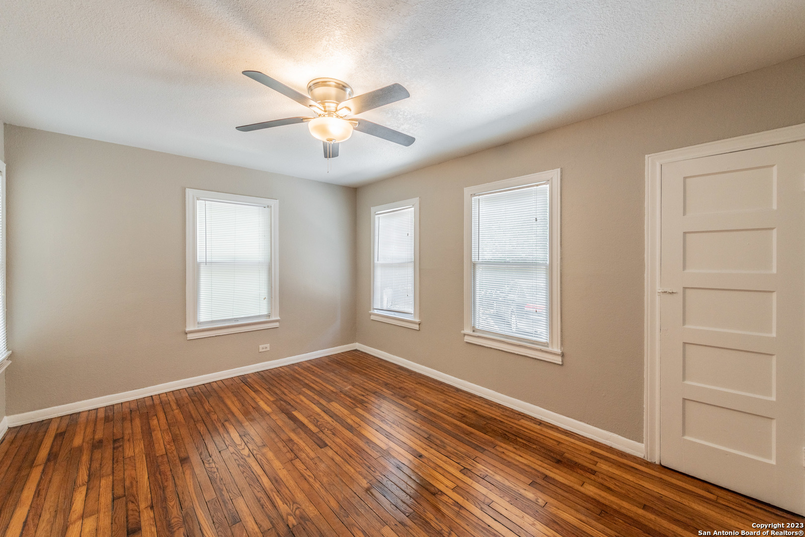 217 Natalen Avenue San Antonio TX 78209