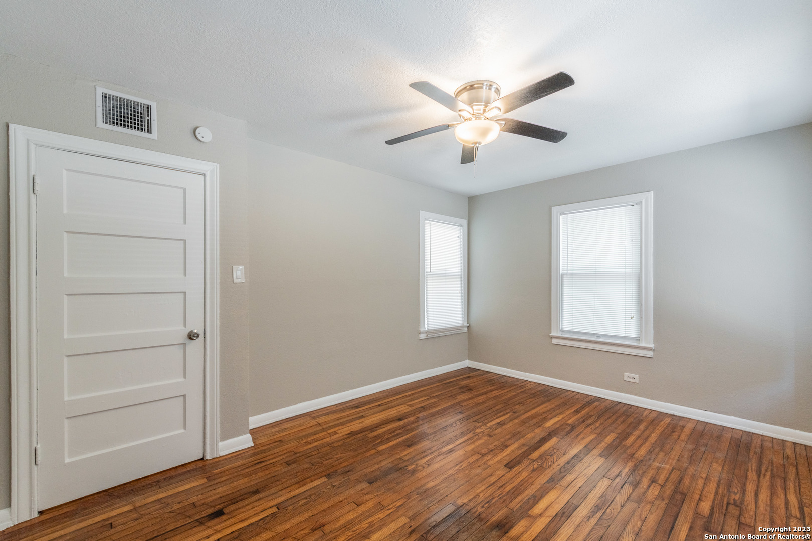 217 Natalen Avenue San Antonio TX 78209