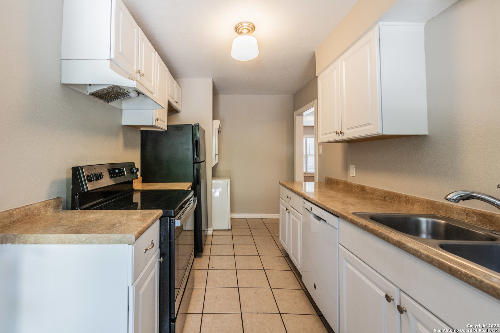 217 Natalen Avenue San Antonio TX 78209