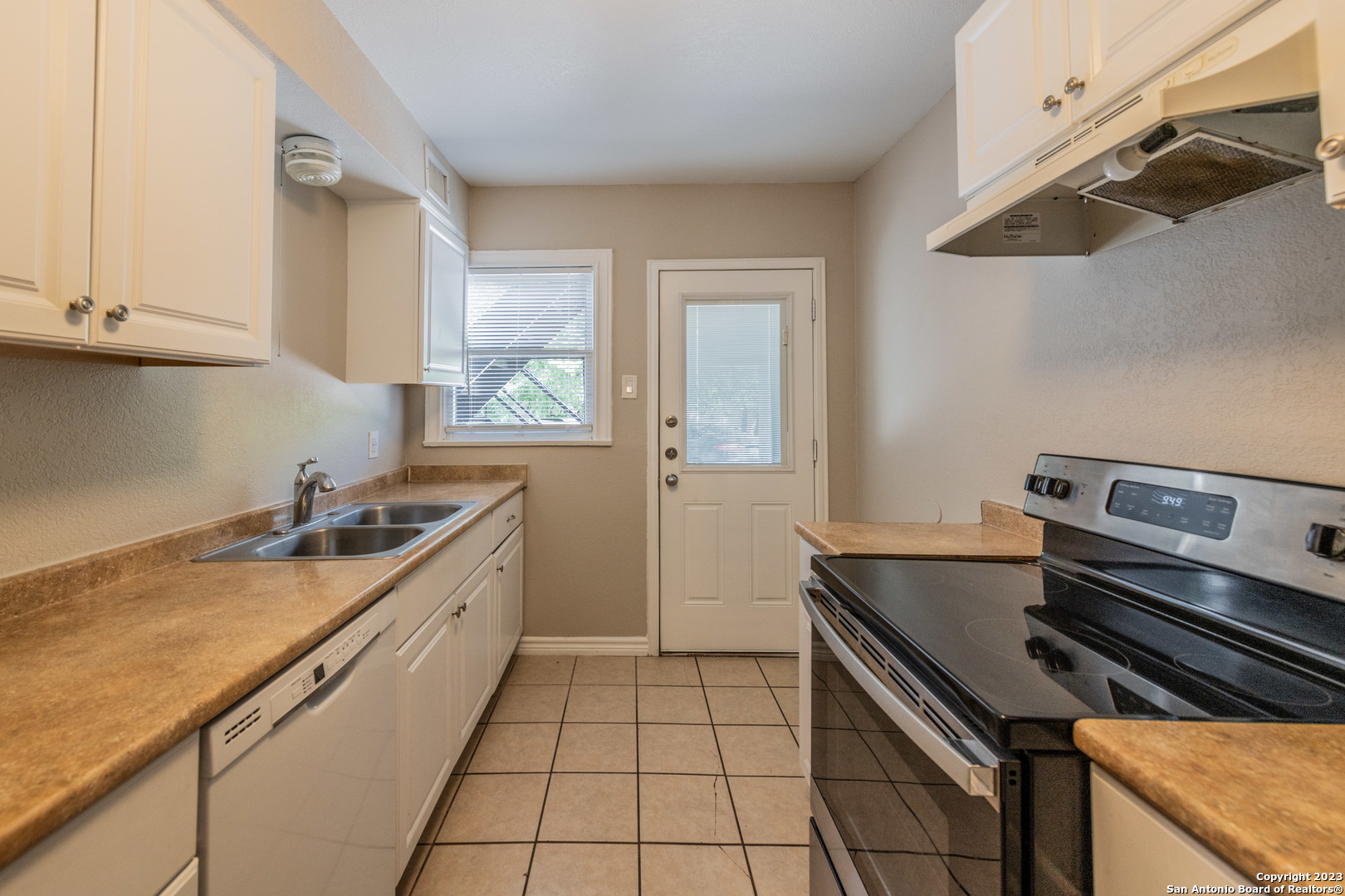 217 Natalen Avenue San Antonio TX 78209