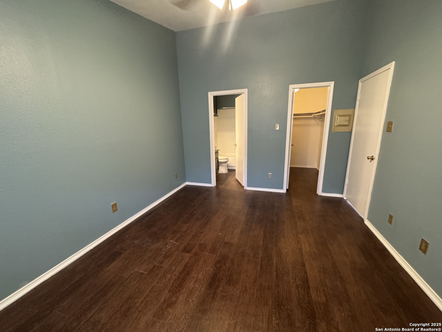4803 Hamilton Wolfe San Antonio TX 78229