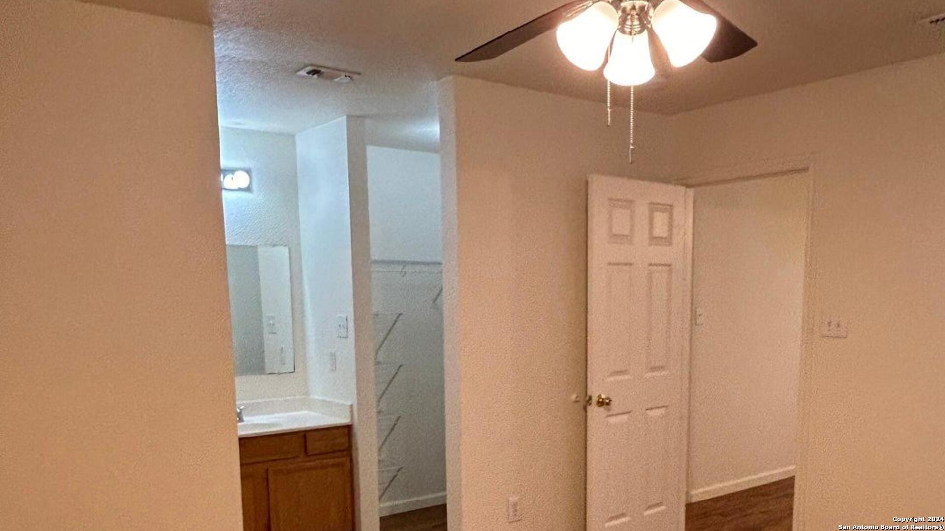 11247 Terra Loop Road San Antonio TX 78233