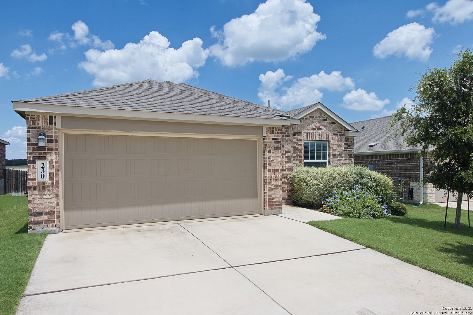 230 Holland Park Schertz TX 78108