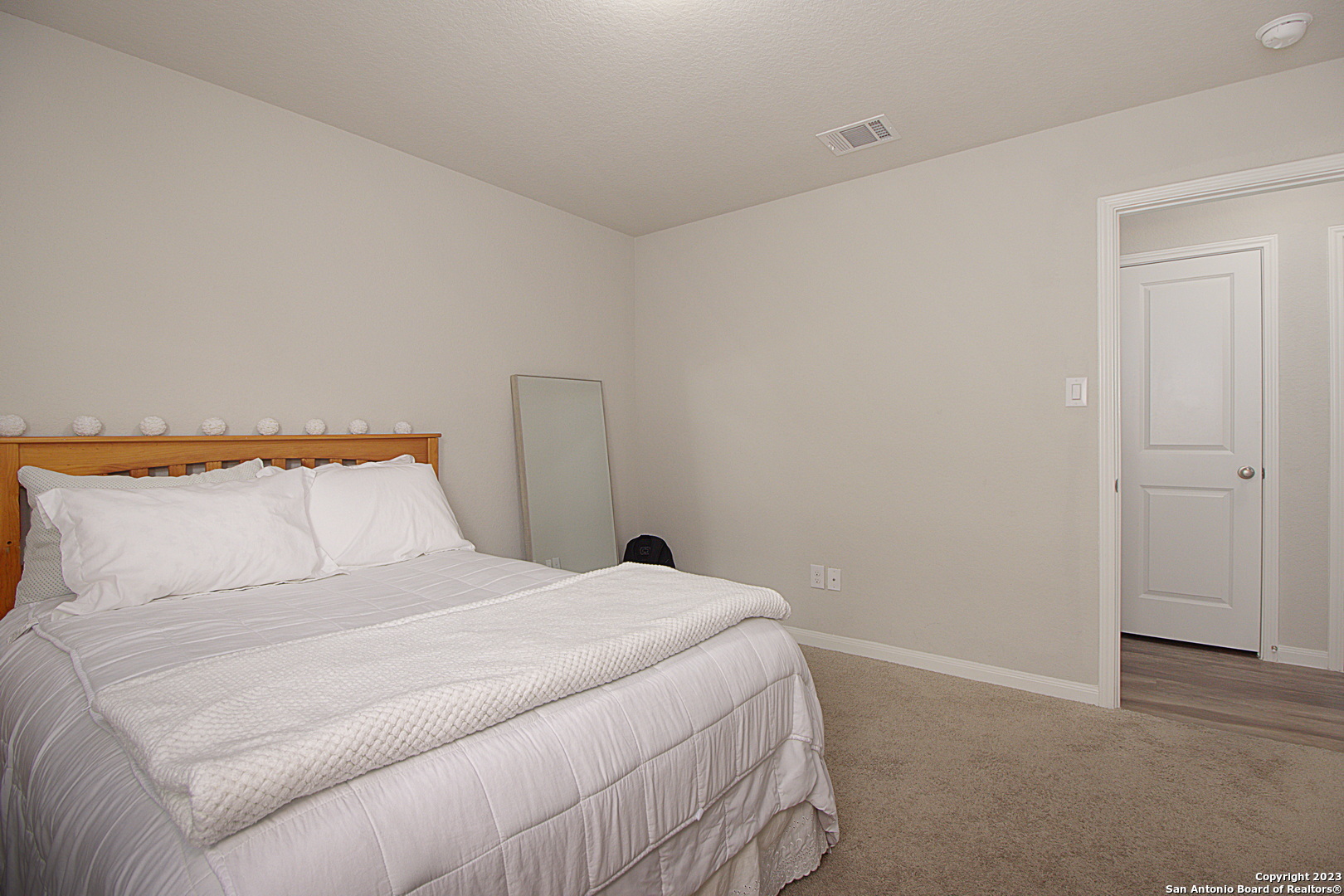 230 Holland Park Schertz TX 78108