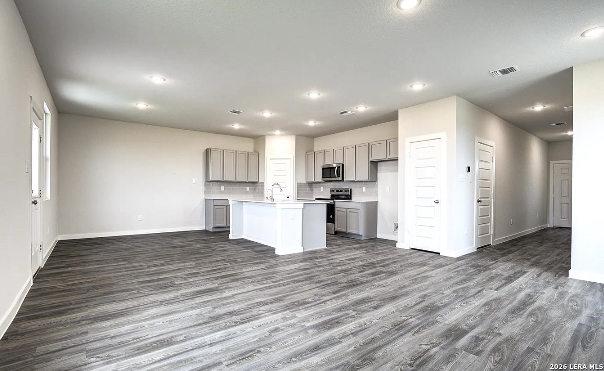 2563 Rambo Drive San Antonio TX 78224