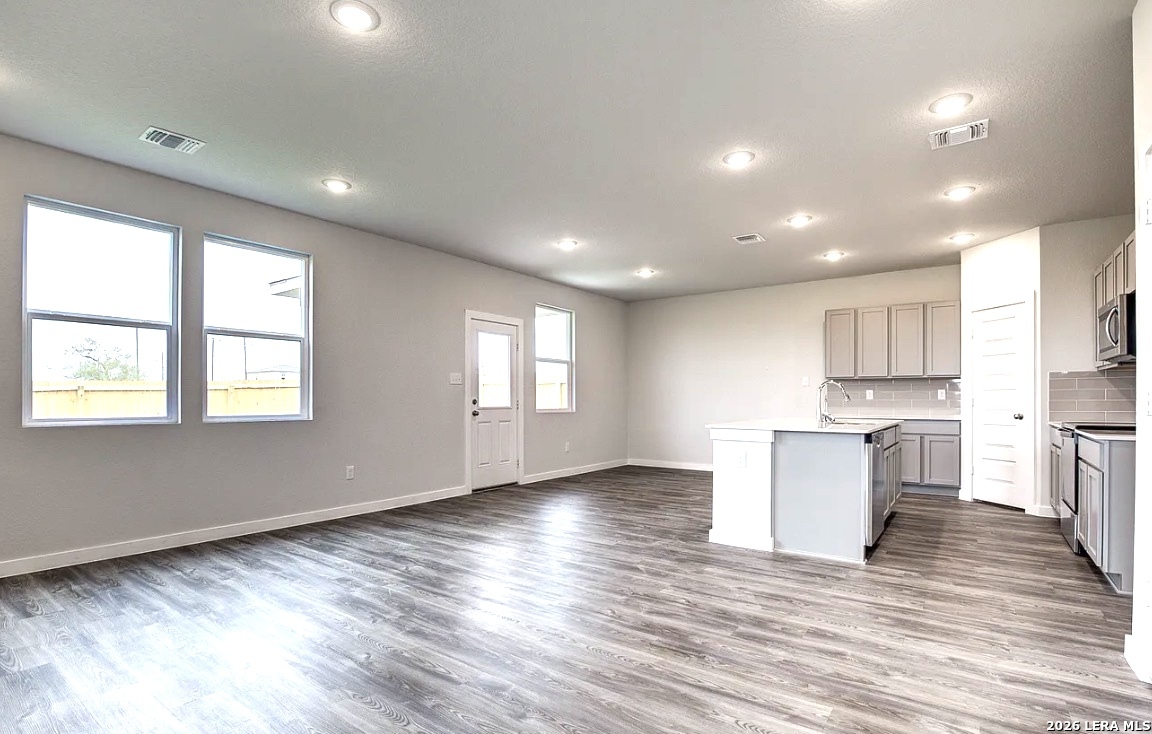 2563 Rambo Drive San Antonio TX 78224