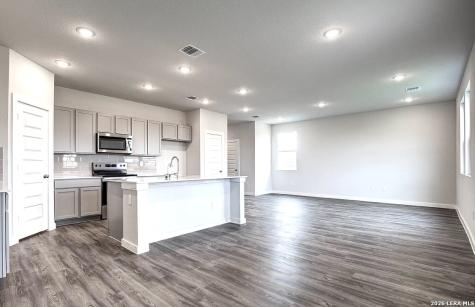 2563 Rambo Drive San Antonio TX 78224