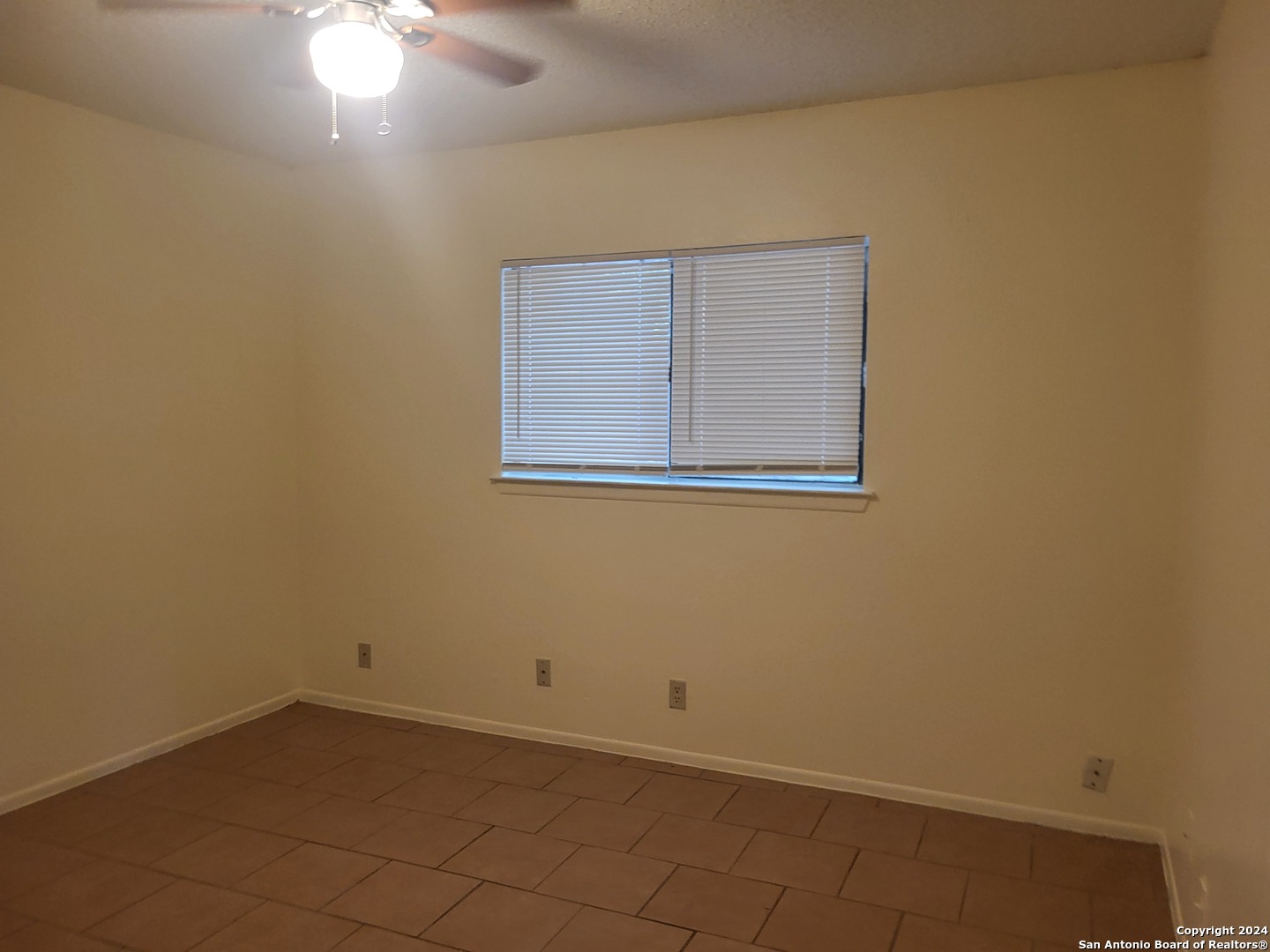 6915 Ashbrook San Antonio TX 78239