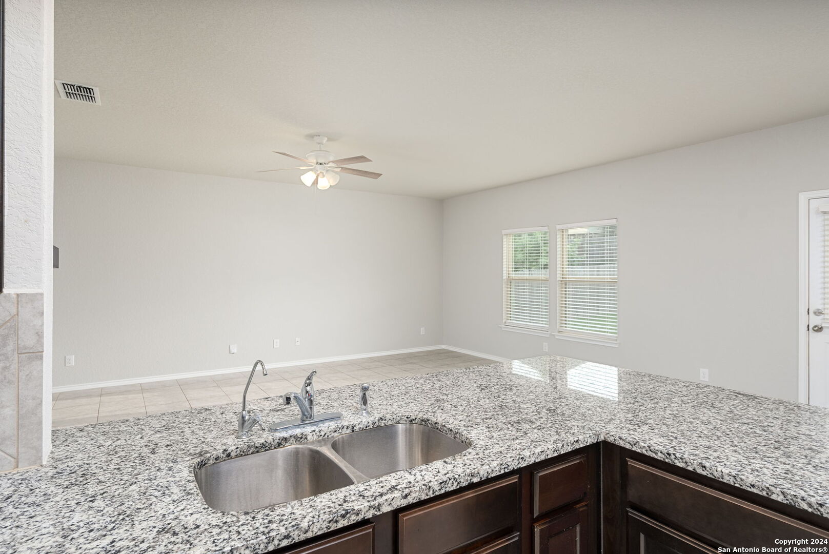 140 Hunters Spring San Antonio TX 78253