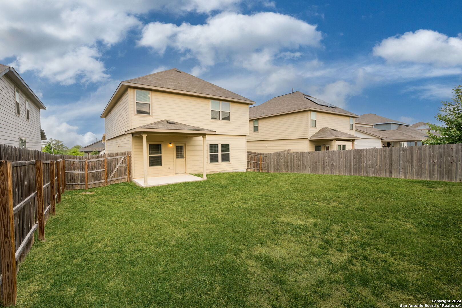 140 Hunters Spring San Antonio TX 78253