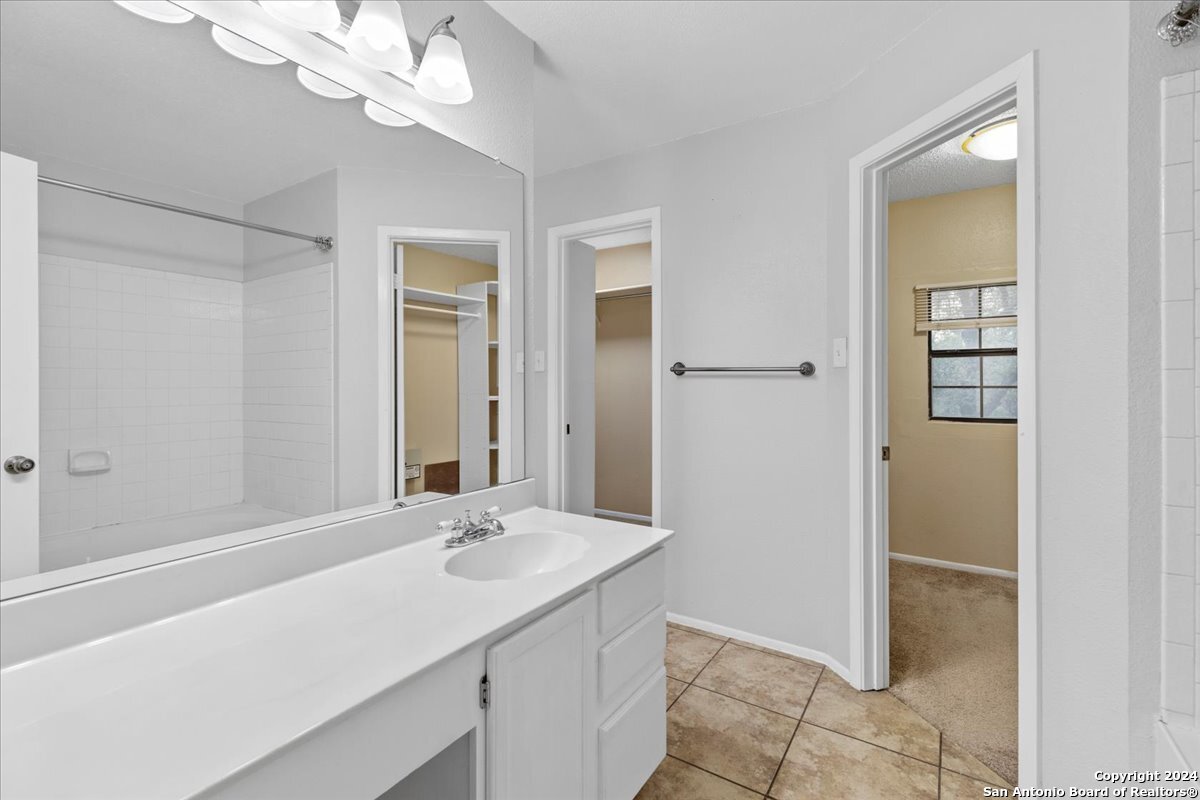 9911 Old Mesquite San Antonio TX 78254