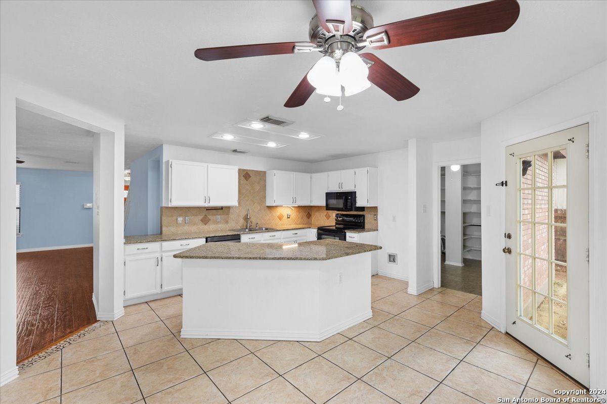 9911 Old Mesquite San Antonio TX 78254