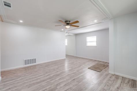 326 Sublett Drive San Antonio TX 78223