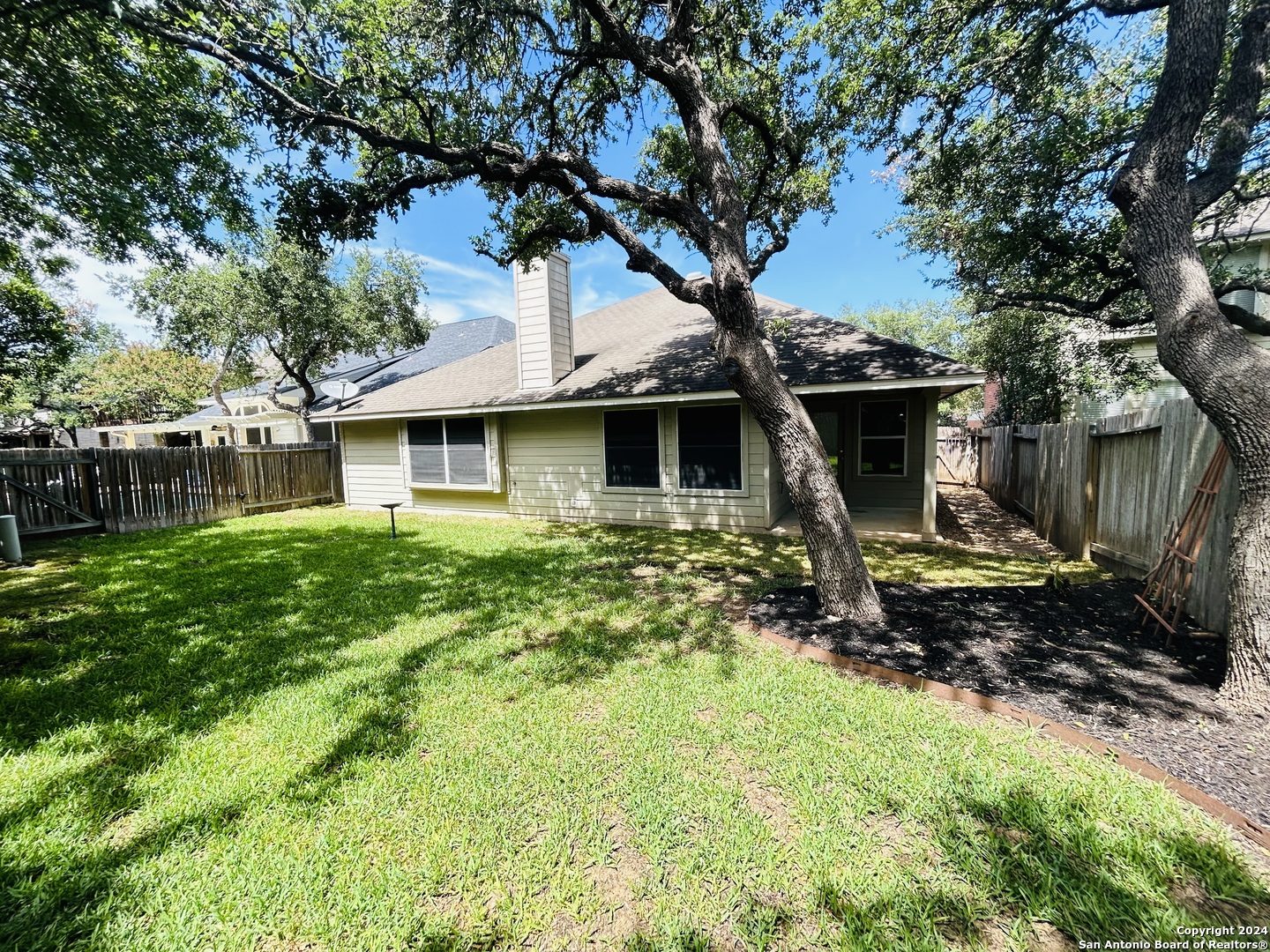 602 Turtle Hill San Antonio TX 78260