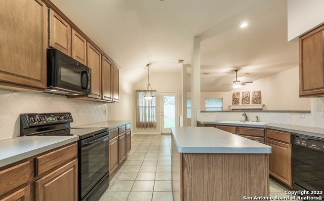 602 Turtle Hill San Antonio TX 78260