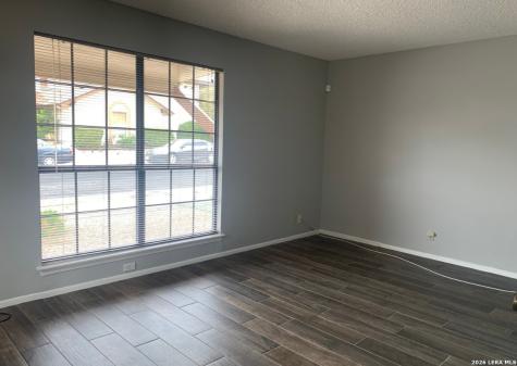 5838 Royal Bend San Antonio TX 78239