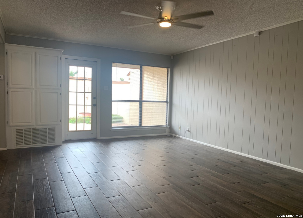5838 Royal Bend San Antonio TX 78239