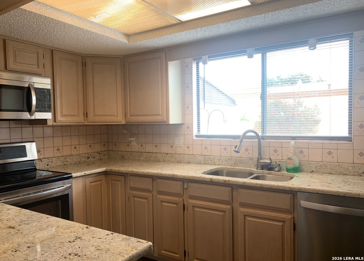 5838 Royal Bend San Antonio TX 78239