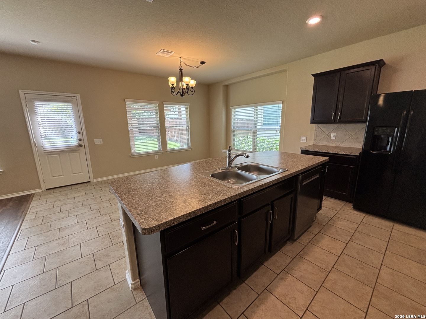 7118 Hibiscus Falls San Antonio TX 78218