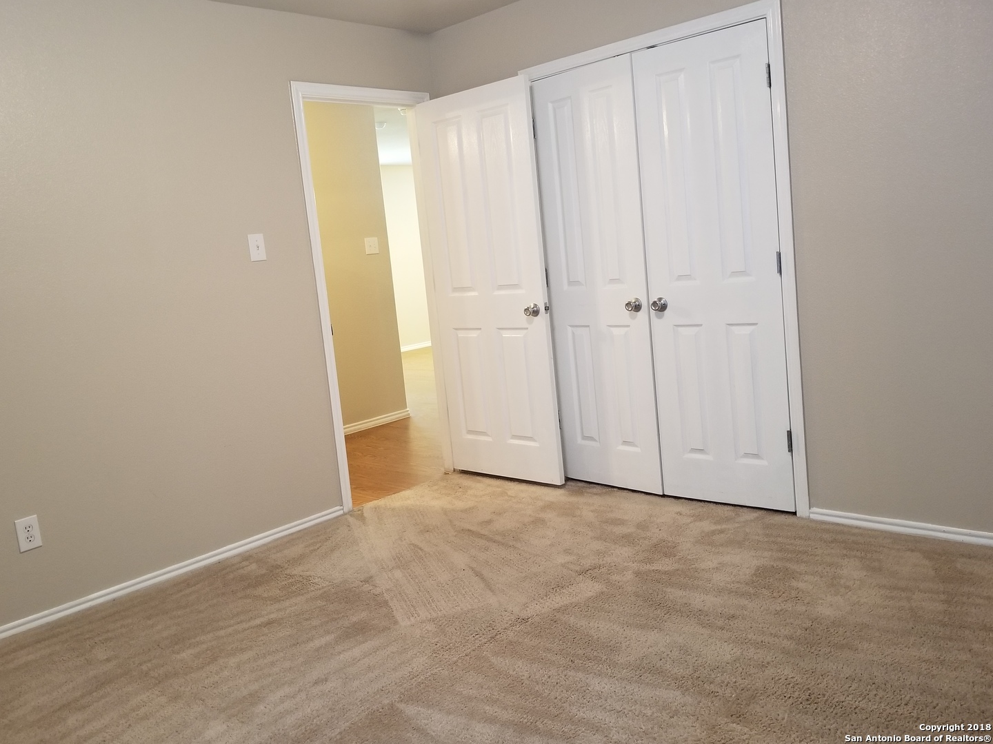5123 Fountain Hill San Antonio TX 78244