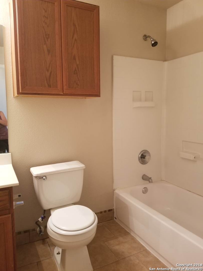 5123 Fountain Hill San Antonio TX 78244