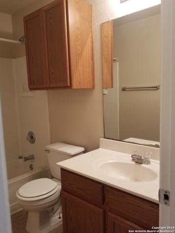 5123 Fountain Hill San Antonio TX 78244
