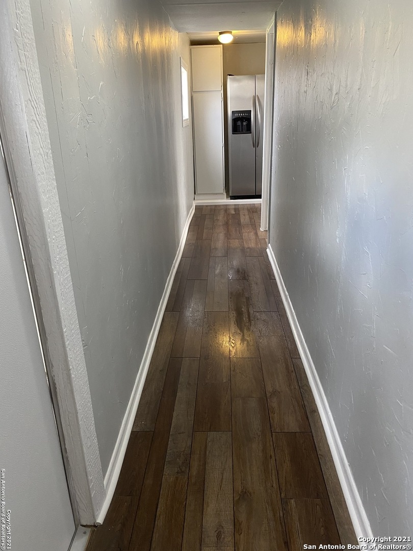 907 Evergreen Jourdanton TX 78026