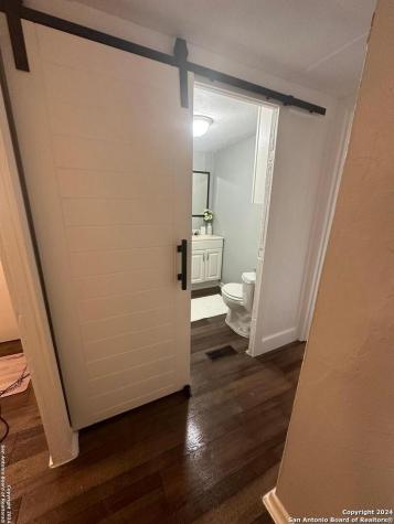907 Evergreen Jourdanton TX 78026