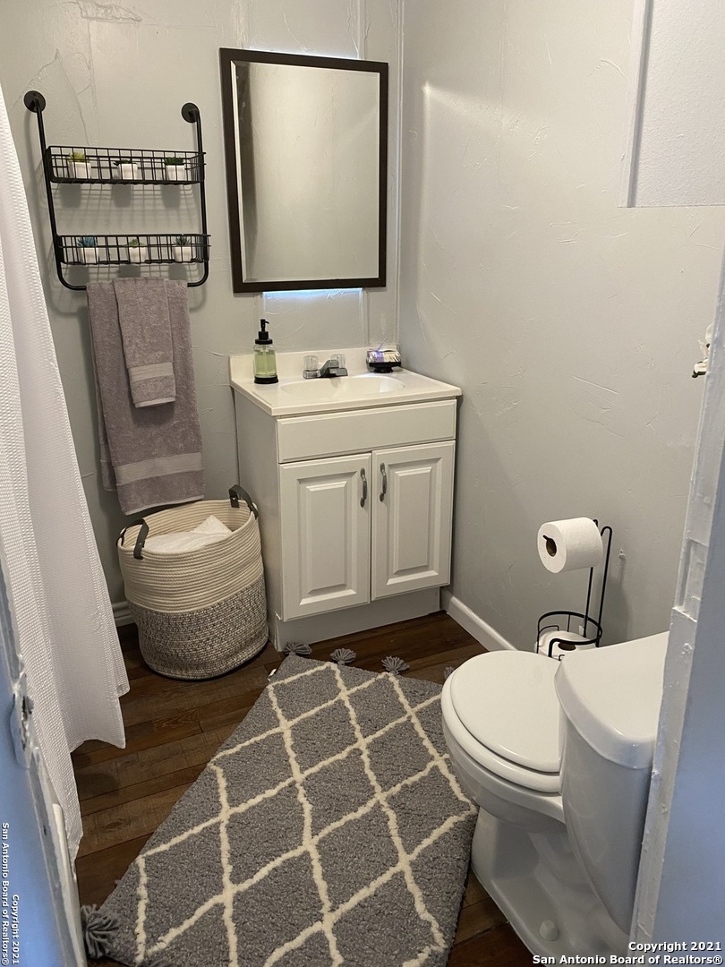 907 Evergreen Jourdanton TX 78026