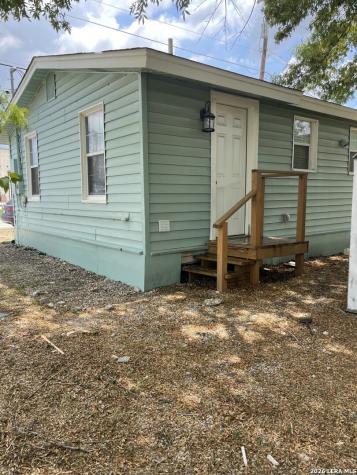 202 W Langley Boulevard Universal City TX 78148