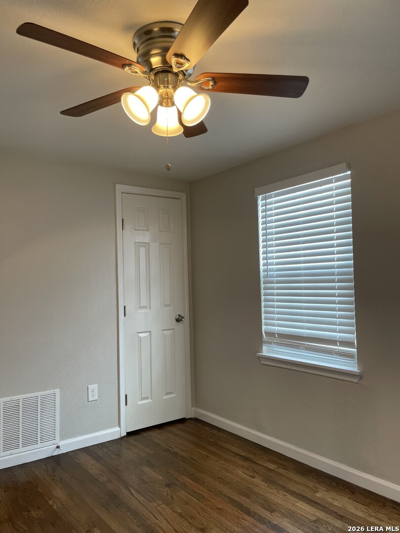 202 W Langley Boulevard Universal City TX 78148