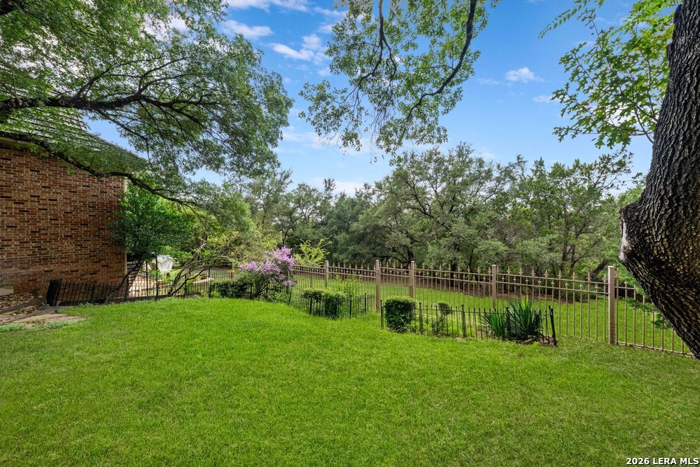 131 Westcourt Lane San Antonio TX 78257