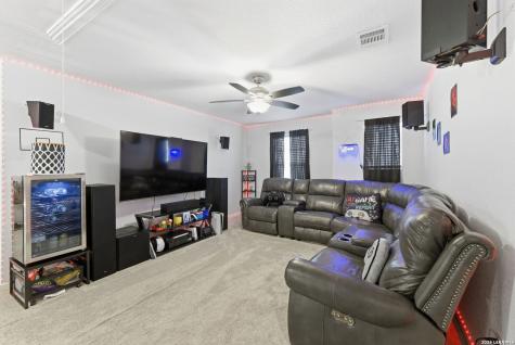 8319 Percheron Pass San Antonio TX 78254