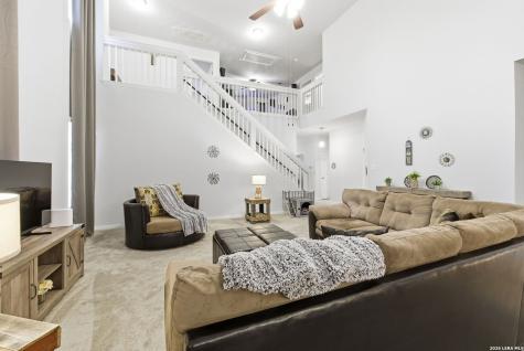 8319 Percheron Pass San Antonio TX 78254