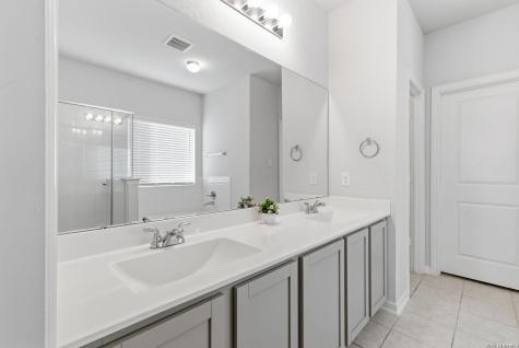 8319 Percheron Pass San Antonio TX 78254