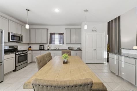 8319 Percheron Pass San Antonio TX 78254