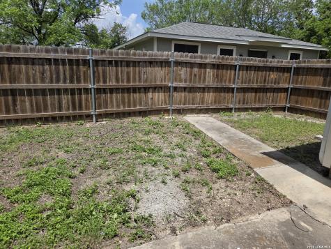 727 Menefee Boulevard San Antonio TX 78237