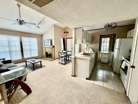 8633 Datapoint Drive San Antonio TX 78229