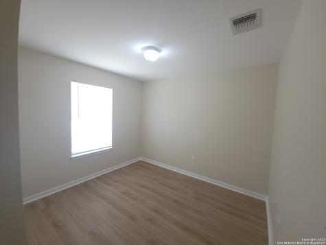 10527 Hunters Pond San Antonio TX 78224
