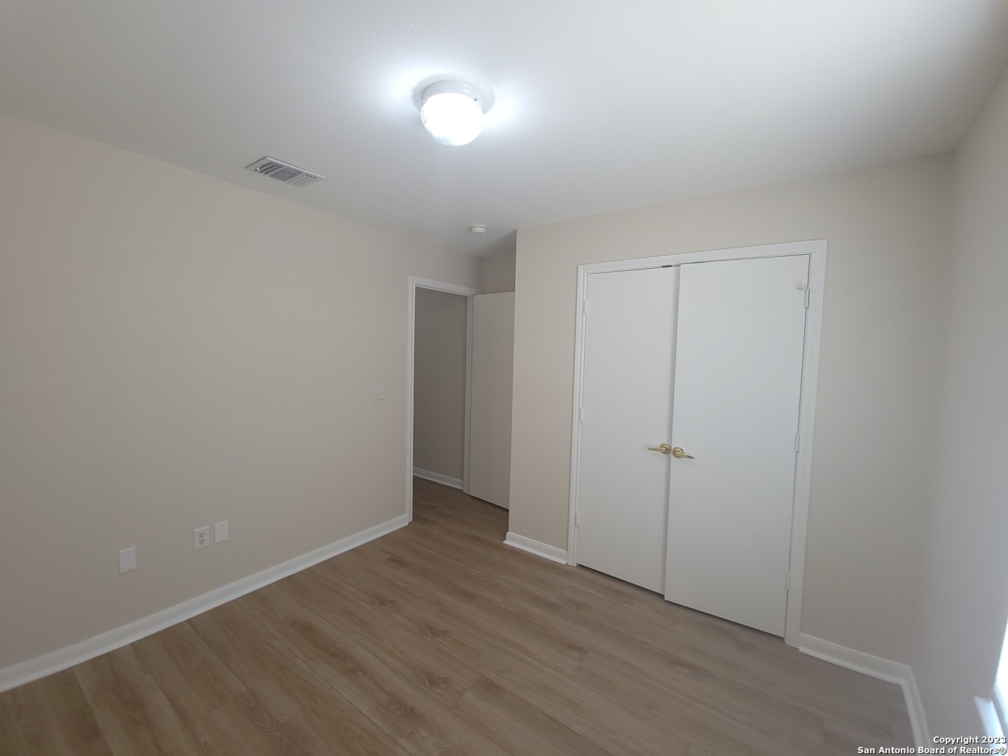 10527 Hunters Pond San Antonio TX 78224